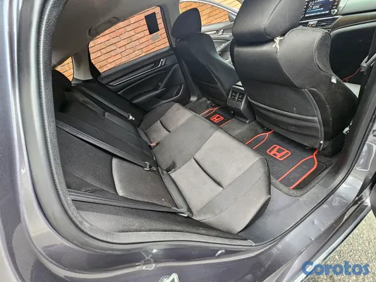 2020 Honda Accord — foto 7 / 12