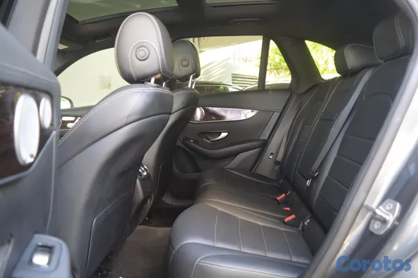 2026 Mercedes-Benz Clase GLC — foto 2 / 11