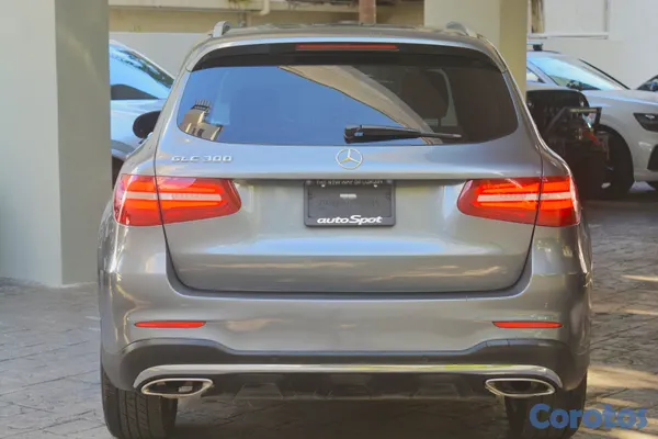2026 Mercedes-Benz Clase GLC — foto 9 / 11