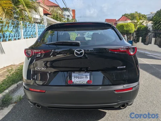 2021 Mazda CX-30 — foto 5 / 8
