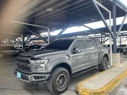 2020 Ford Serie F — foto 2 / 10