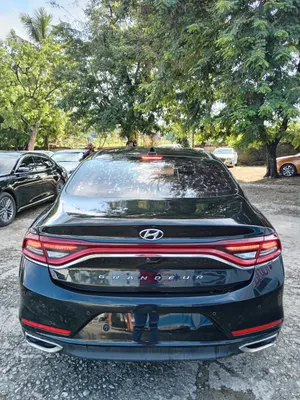 2017 Hyundai Sonata — foto 5 / 10