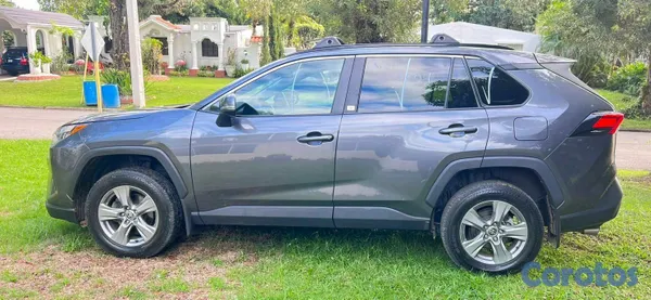 2022 Toyota Rav-4 — foto 7 / 8