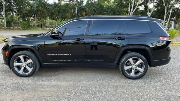 2021 Jeep Grand Cherokee L — foto 6 / 6