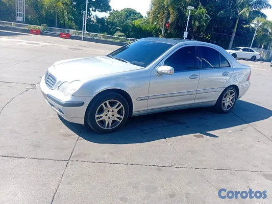 2001 Mercedes-Benz Mercedes benz C240 2001 bien cuidado — foto 3 / 10