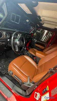 2020 Jeep Wrangler — foto 8 / 14