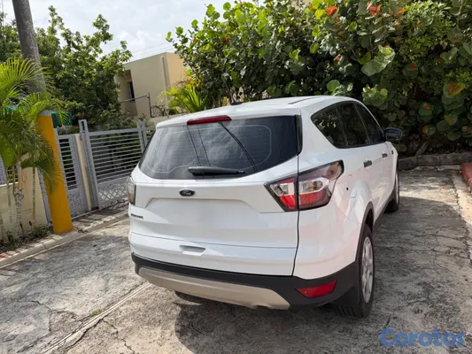2017 Ford Escape — foto 7 / 10