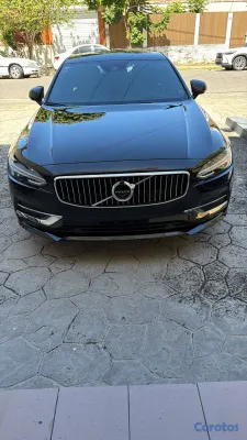2017 Volvo Vendo Volvo S90 T-6 AWD — foto 3 / 11