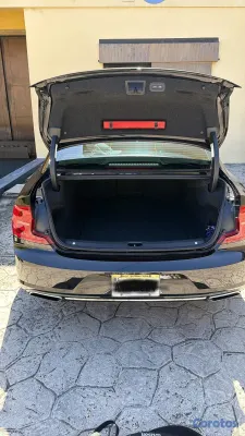 2017 Volvo Vendo Volvo S90 T-6 AWD — foto 6 / 11