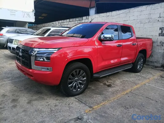 2025 Mitsubishi Triton — foto 3 / 10