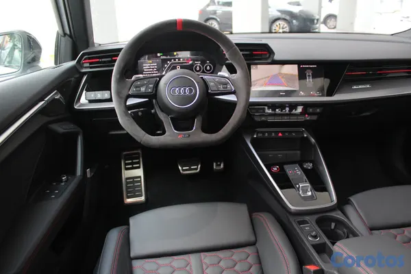 2023 Audi RS3 — foto 10 / 10