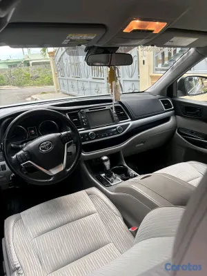 2018 Toyota Highlander — foto 2 / 10