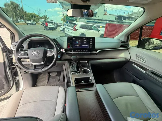 2021 Toyota Sienna — foto 4 / 10