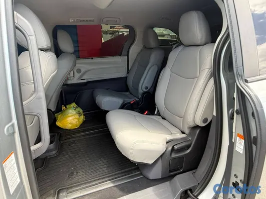 2021 Toyota Sienna — foto 5 / 10