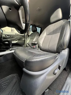2021 Nissan Frontier — foto 11 / 11