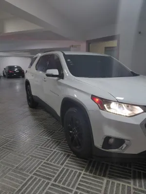 2020 Chevrolet Traverse — foto 2 / 8