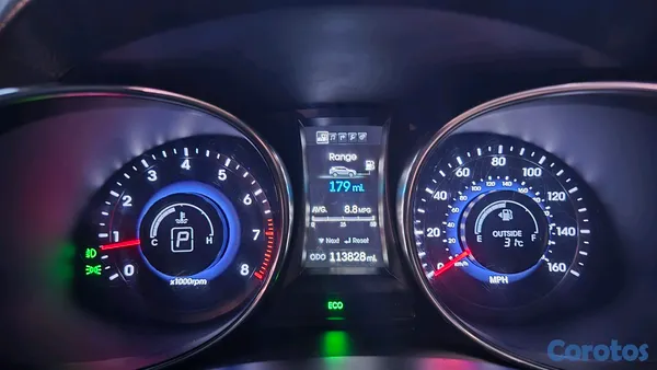 2013 Hyundai Santa Fe — foto 6 / 18