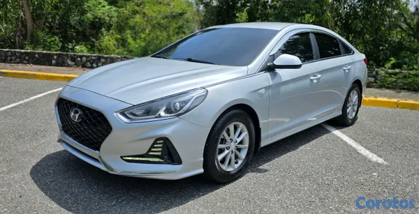 2021 Hyundai Sonata — foto 2 / 13