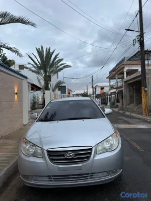 2010 Hyundai Elantra — foto 3 / 10