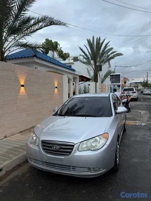 2010 Hyundai Elantra — foto 4 / 10