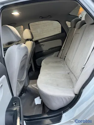 2010 Hyundai Elantra — foto 7 / 10