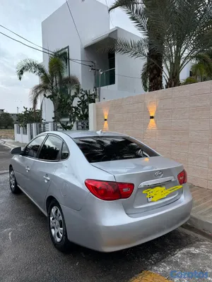 2010 Hyundai Elantra — foto 10 / 10