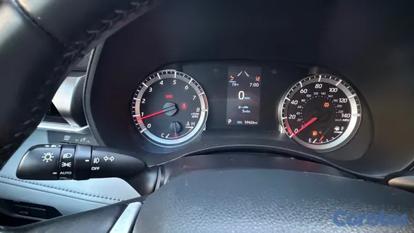 2022 Toyota Highlander — foto 5 / 10