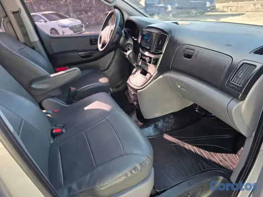 2020 Hyundai Grand Starex — foto 6 / 10