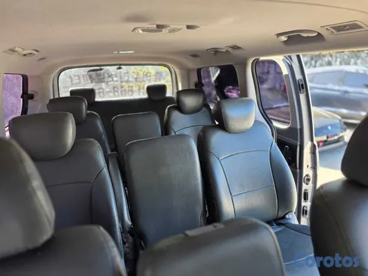 2020 Hyundai Grand Starex — foto 10 / 10