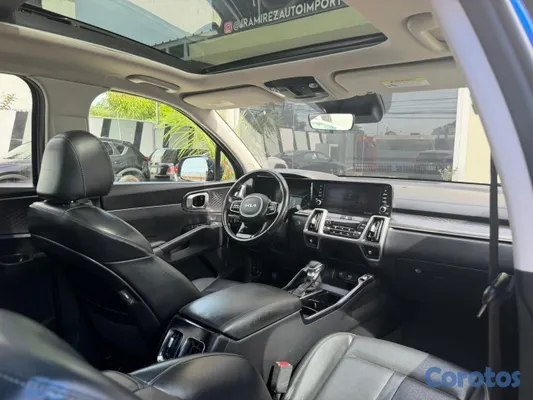 2021 Kia Sorento — foto 7 / 10
