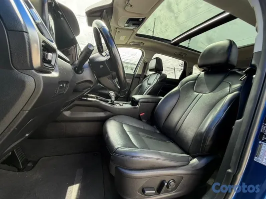 2021 Kia Sorento — foto 8 / 10