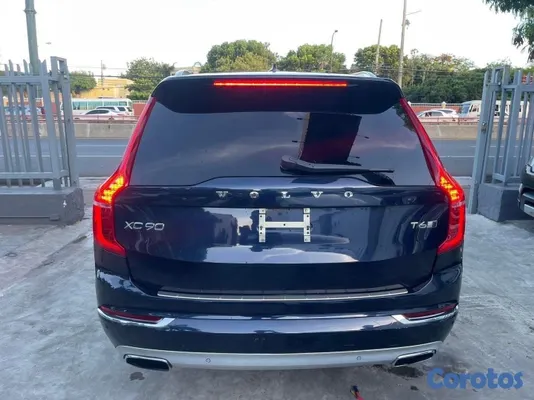2016 Volvo Xc90 — foto 5 / 10