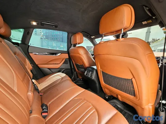 2018 Maserati Levante Q4 — foto 7 / 8
