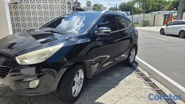 2013 Hyundai Tucson — foto 9 / 20