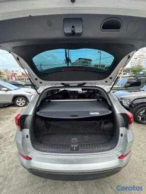 2017 Hyundai Tucson — foto 12 / 13