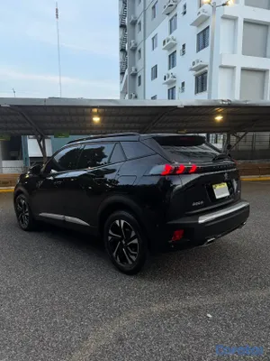 2023 Peugeot 2008 GT Line (Año 2023) — foto 4 / 13