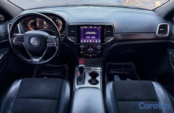 2020 Jeep Grand Cherokee — foto 4 / 7