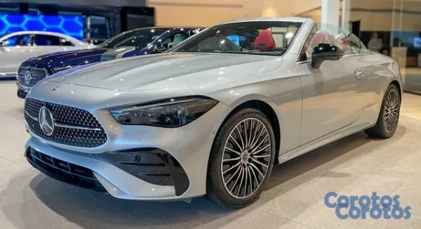 2026 Mercedes-Benz Clase CLE 300 4Matic Cabriolet — foto 15 / 16