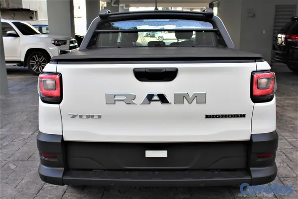 2026 Otra Ram 700 — foto 3 / 9