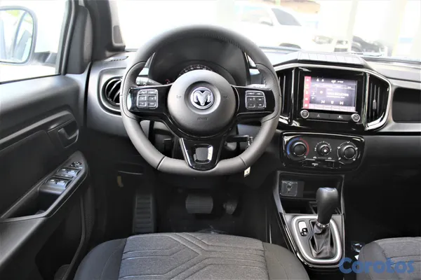 2026 Otra Ram 700 — foto 7 / 9