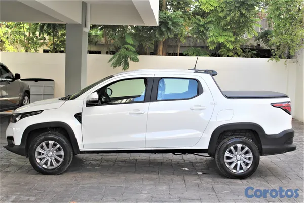 2026 Otra Ram 700 — foto 8 / 9