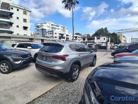 2023 Hyundai Santa Fe — foto 10 / 11