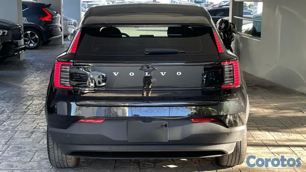 2026 Volvo EX30 — foto 8 / 8