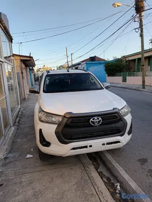 2022 Toyota Hilux — foto 2 / 5
