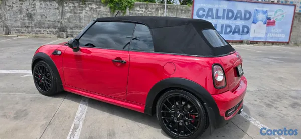 2011 Mini Cabrio — foto 9 / 20