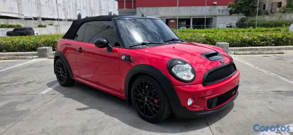 2011 Mini Cabrio — foto 11 / 20