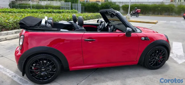 2011 Mini Cabrio — foto 19 / 20
