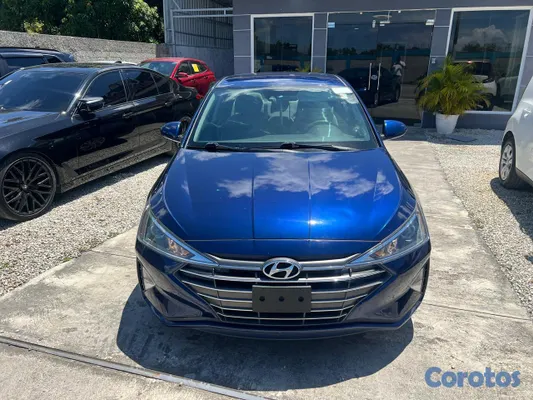 2020 Hyundai Elantra — foto 3 / 10