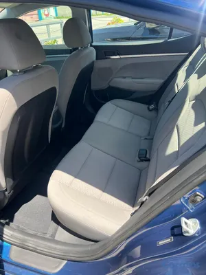 2020 Hyundai Elantra — foto 6 / 10
