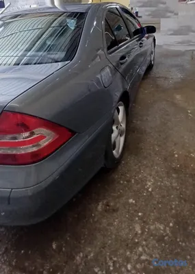 2005 Mercedes-Benz Clase C — foto 3 / 11